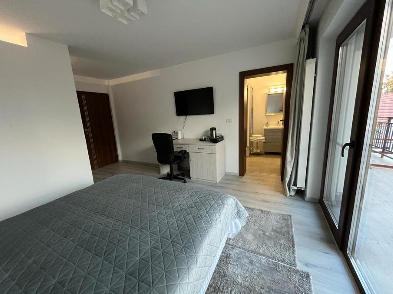 Trend Bed & Breakfast Arad Luaran gambar