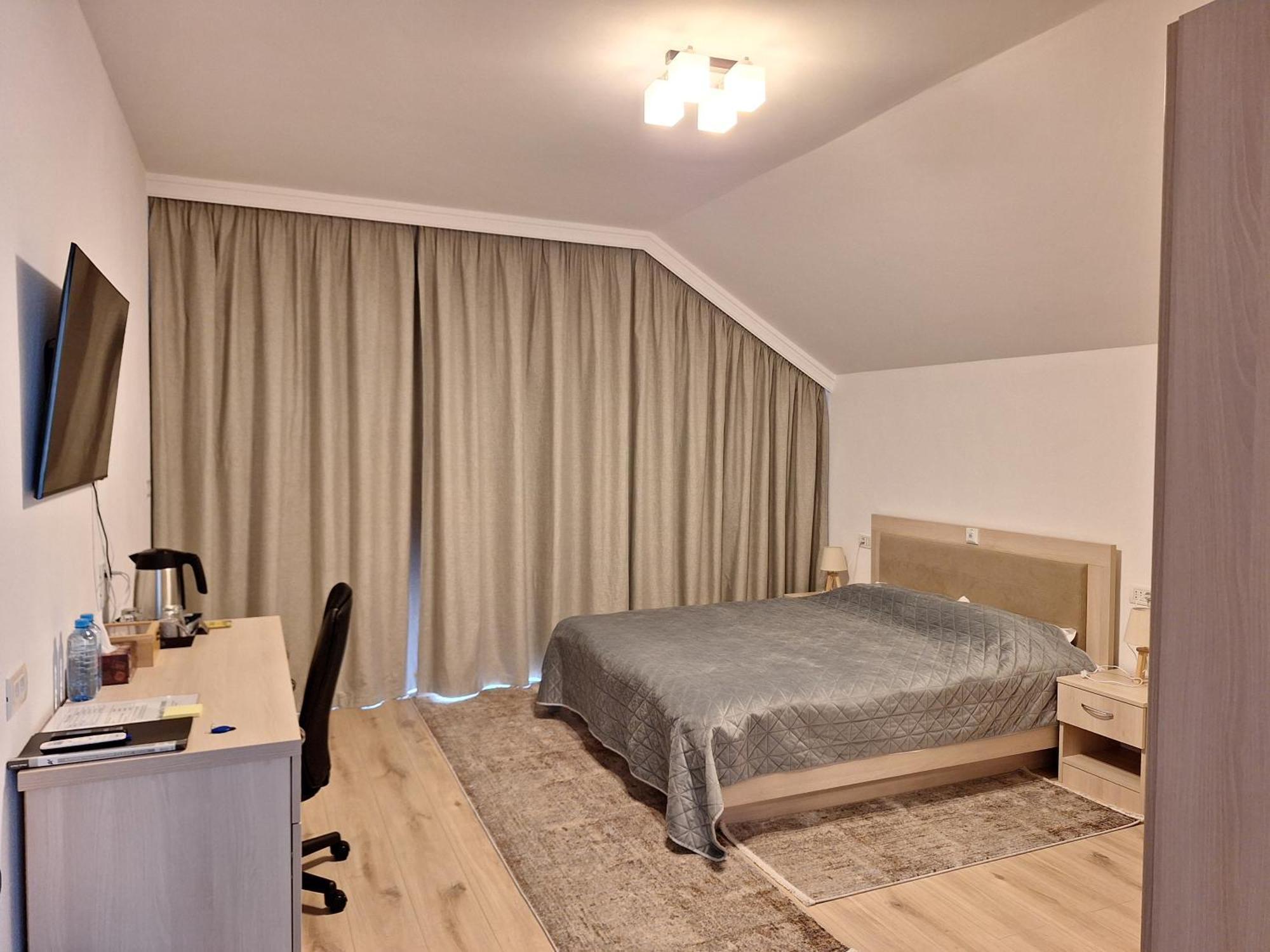 Trend Bed & Breakfast Arad Luaran gambar